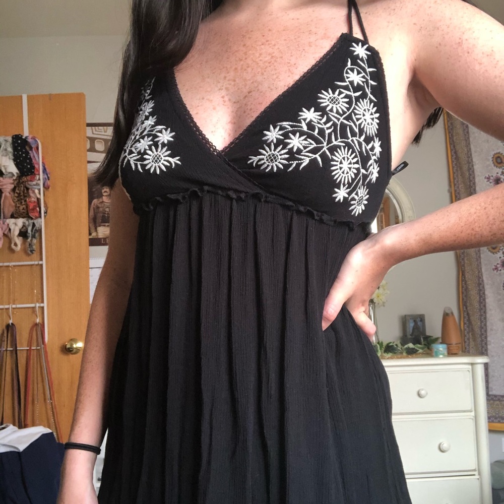 Floral embroidered tunic top womens